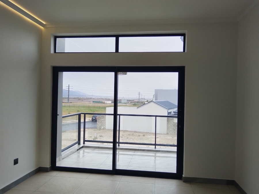 4 Bedroom Property for Sale in Sandown Western Cape